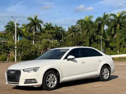 Audi A4L 2017
