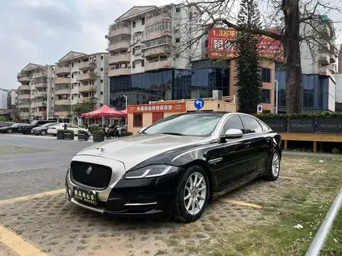 Jaguar XJ 2012