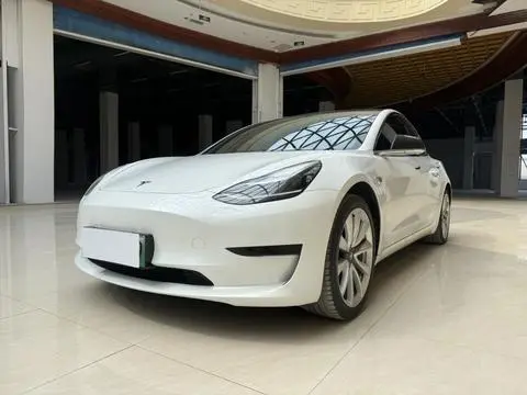 Tesla Model 3 2019 — фото 1