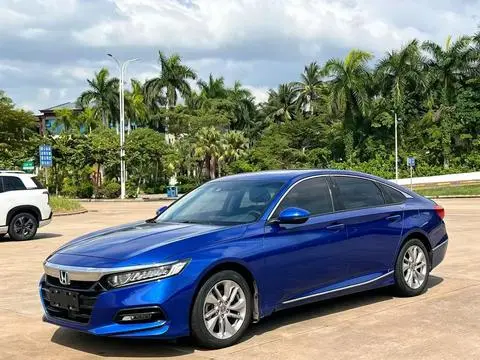 Honda Accord 2018 — фото 1