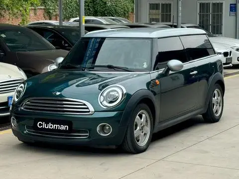 MINI CLUBMAN 2010