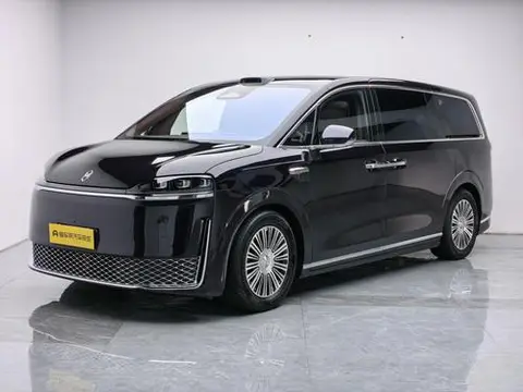 Luxeed V9 2026