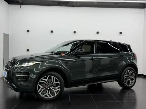 Land Rover Range Rover Evoque 2022 — фото 1