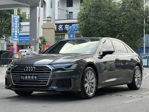Audi A6L 2022 — фото 1