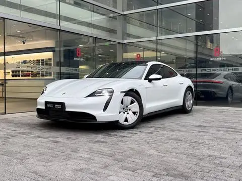 Porsche Taycan 2020