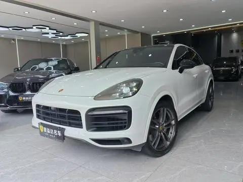 Porsche Cayenne Coupé 2020