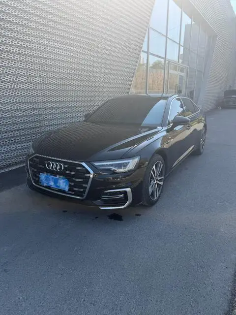 Audi A6L 2023 — фото 1