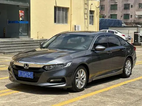 Honda Accord 2018 — фото 1
