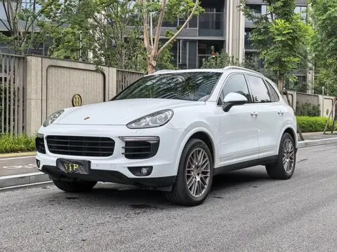 Porsche Cayenne 2016