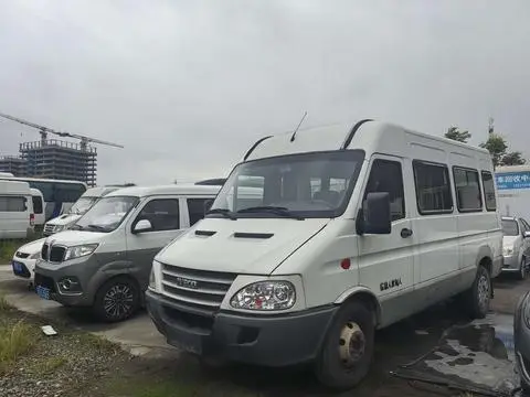 Iveco 褒迪 2013