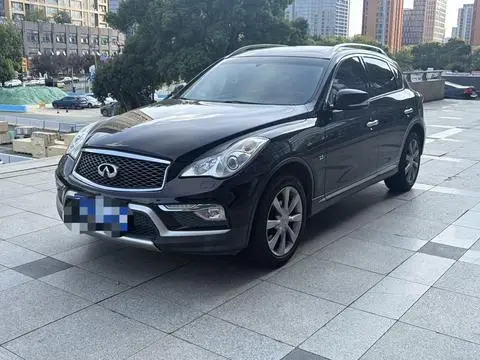 Infiniti QX50 2015