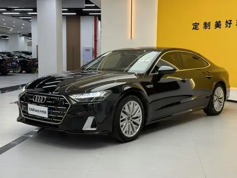 Audi A7L 2024 — фото 1