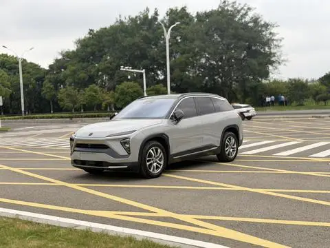 NIO ES6 2020