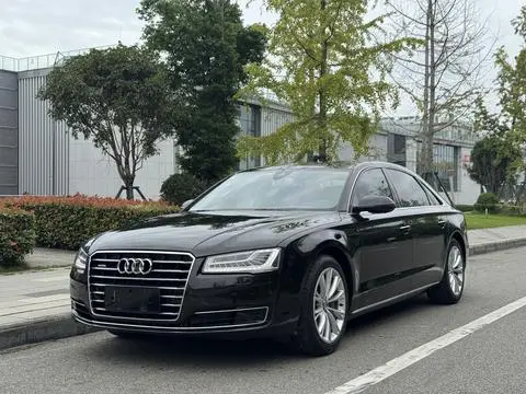 Audi A8 2014