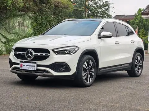 Mercedes-Benz GLA 2023