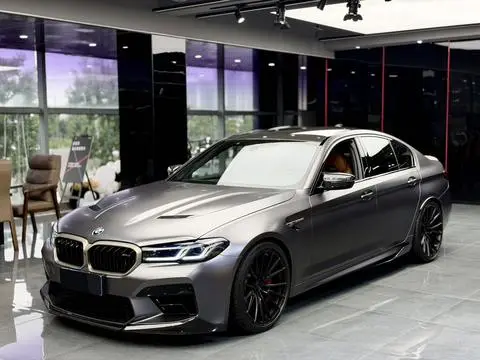 BMW M5 2021