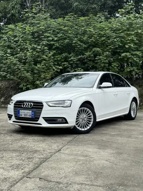 Audi A4L 2015 — фото 1