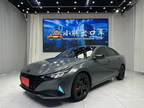 Hyundai Elantra 2022
