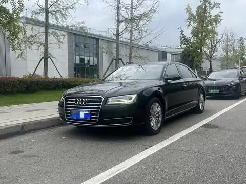 Audi A8 2014