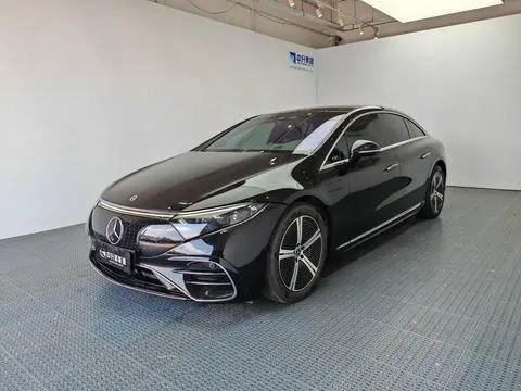 Mercedes-Benz EQS 2023