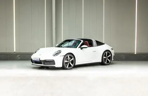 Porsche 911 2023
