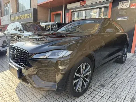 Jaguar F-PACE 2022