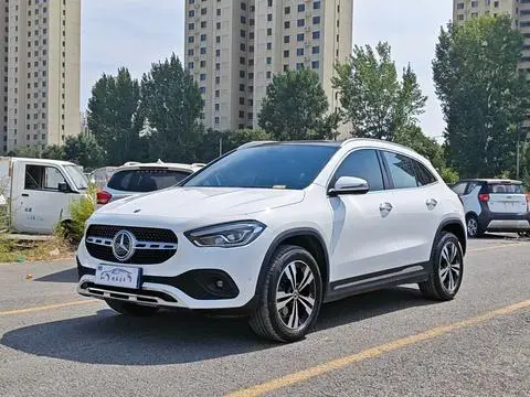 Mercedes-Benz GLA 2020