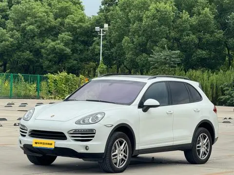 Porsche Cayenne 2014