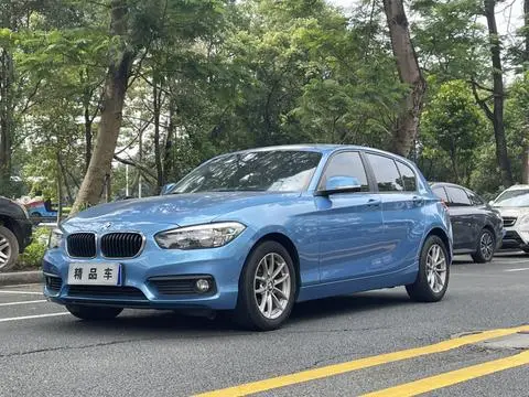 BMW 1 Series 2018 — фото 1