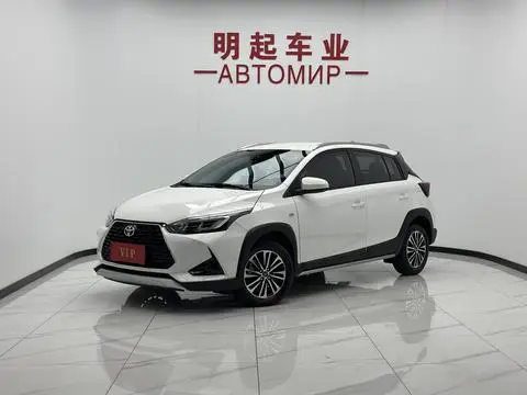 Toyota YARIS L 2022