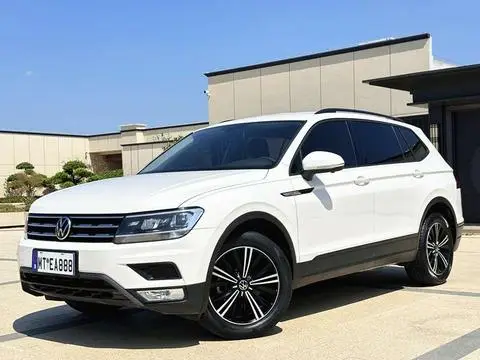 Volkswagen Tiguan L 2021
