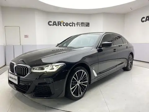 BMW 5 Series 2022 — фото 1