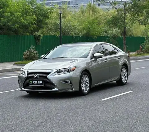 Lexus ES 2015