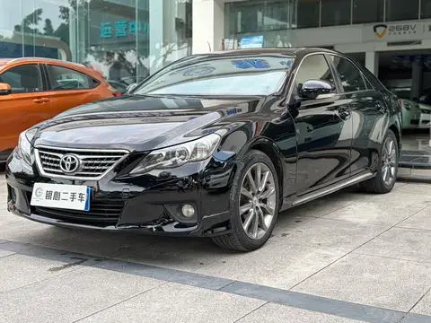 Toyota Reiz 2012