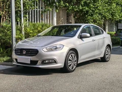 Fiat 菲翔 2012