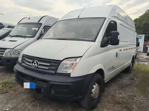 Maxus 新途V80 2015