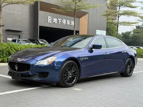 Maserati Quattroporte 2013