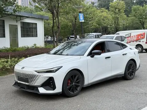 Changan UNI-V 2022