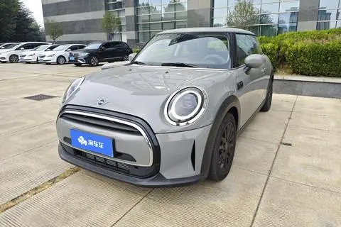 MINI MINI 2022