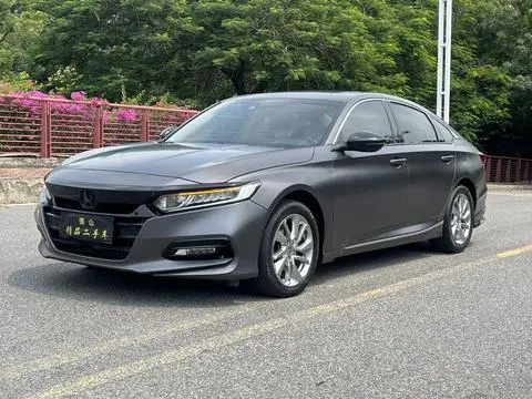 Honda Accord 2018 — фото 1
