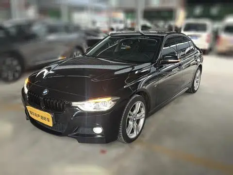 BMW 3 Series 2018 — фото 1