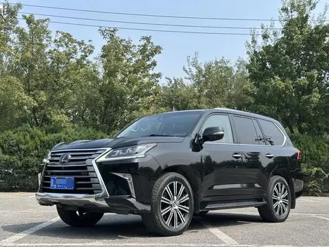 Lexus LX 2017