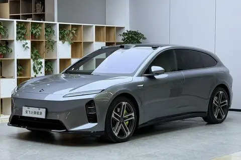 NIO ET5T 2025