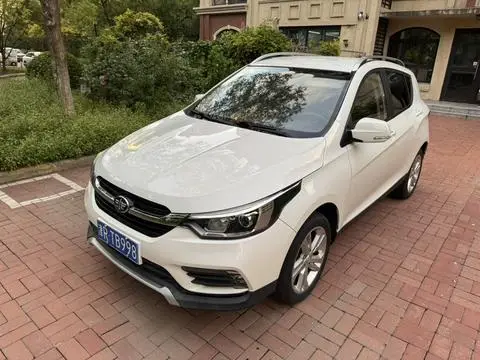 FAW 骏派D60 2017