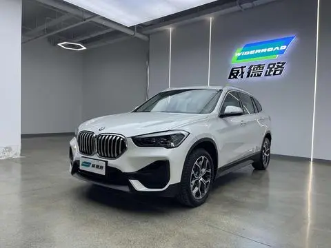 BMW X1 2021 — фото 1