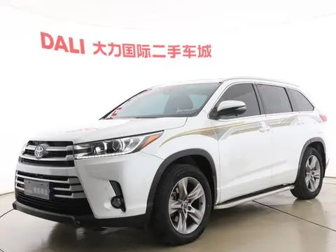 Toyota Highlander 2021