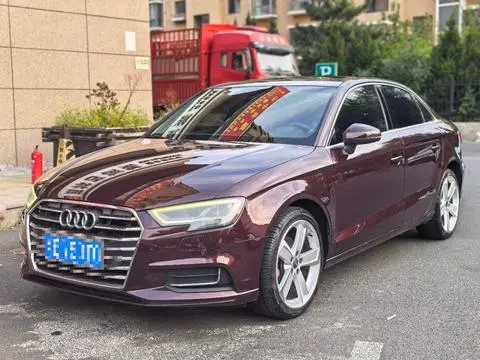Audi A3 2019 — фото 1
