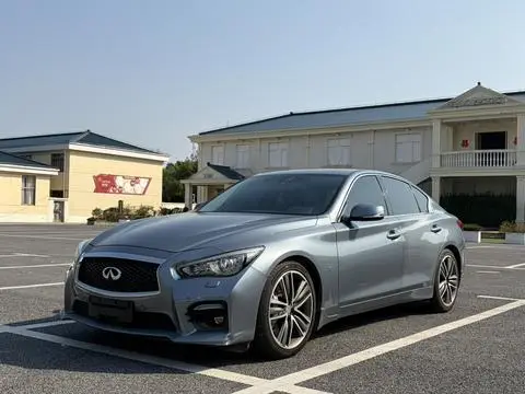 Infiniti Q50 2014 — фото 1