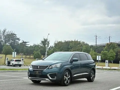 Peugeot 5008 2017