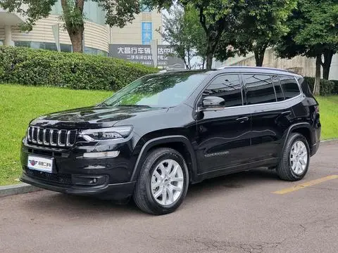 Jeep 指挥官 2018